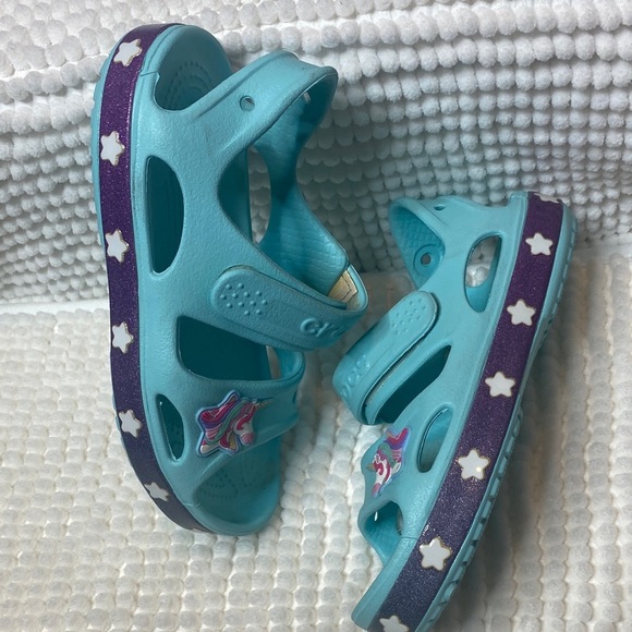 CROCS Kids Turquoise Unicorn Sandals - Picture 8 of 13